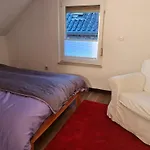 Schoenste Lage Am Rhein In Unmittelbarer Stadtnaehe, Кёльн