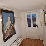 Schoenste Lage Am Rhein In Unmittelbarer Stadtnaehe, Кёльн