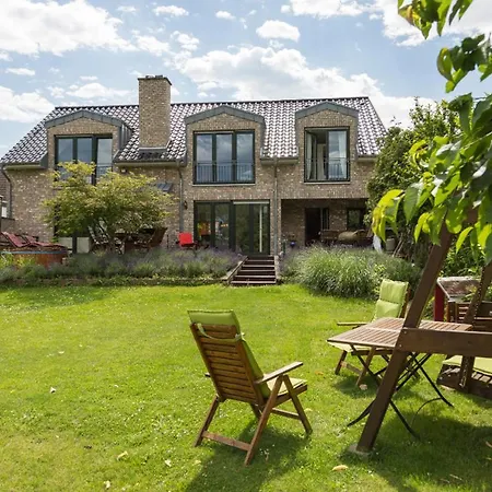 Schoenste Lage Am Rhein In Unmittelbarer Stadtnaehe,