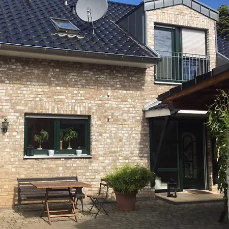 Schoenste Lage Am Rhein In Unmittelbarer Stadtnaehe, Nocleg ze śniadaniem *