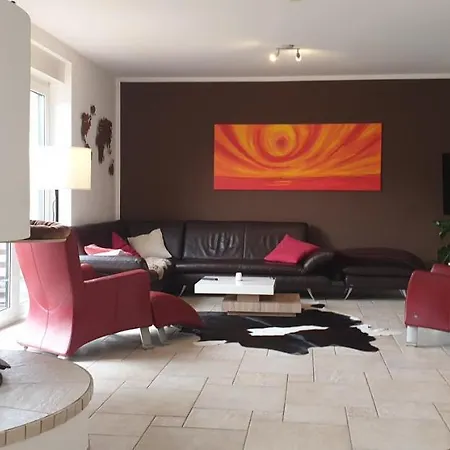 Bed & Breakfast Schoenste Lage Am Rhein In Unmittelbarer Stadtnaehe,