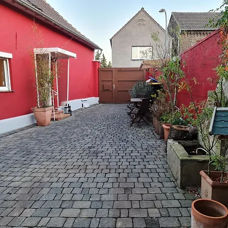 Schoenste Lage Am Rhein In Unmittelbarer Stadtnaehe, Bed & Breakfast *