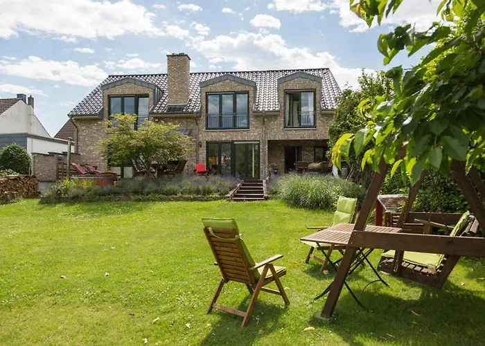 Schoenste Lage Am Rhein In Unmittelbarer Stadtnaehe,