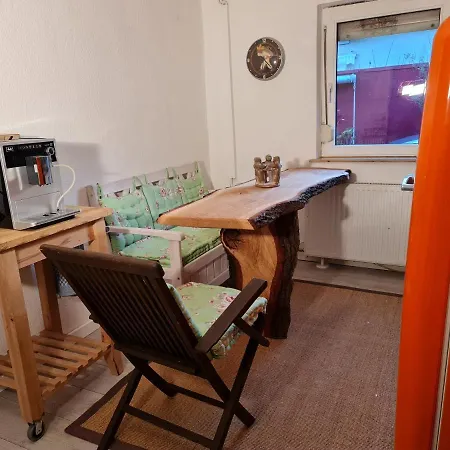 Bed & Breakfast Schoenste Lage Am Rhein In Unmittelbarer Stadtnaehe,