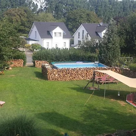 Schoenste Lage Am Rhein In Unmittelbarer Stadtnaehe, *
